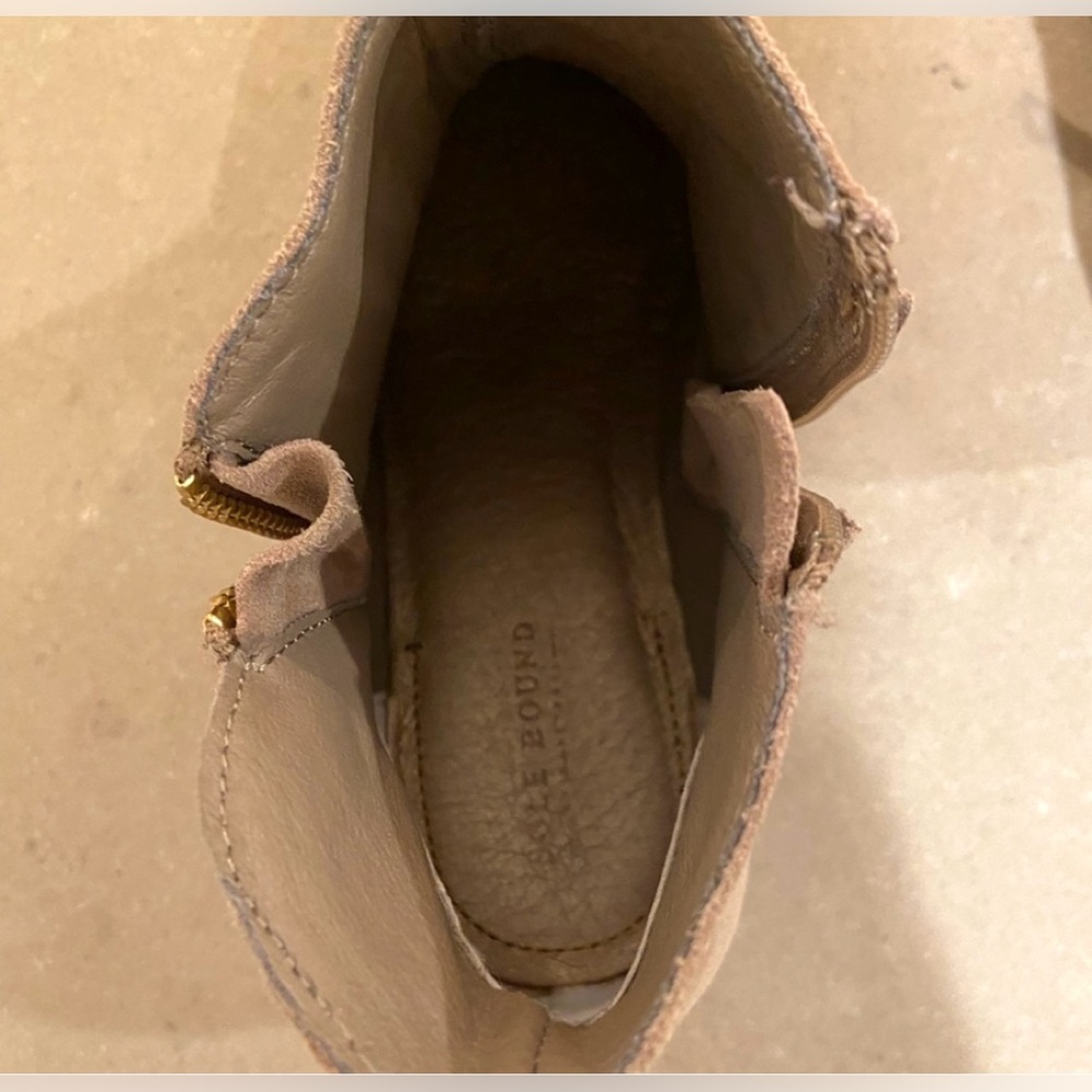 Sole Bound by BareTraps Uriel Suede Ankle Boots - Picture 10 of 10